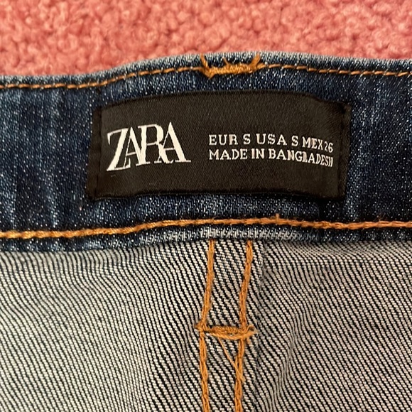 Mini Jean skirt. ZARA - Picture 4 of 4
